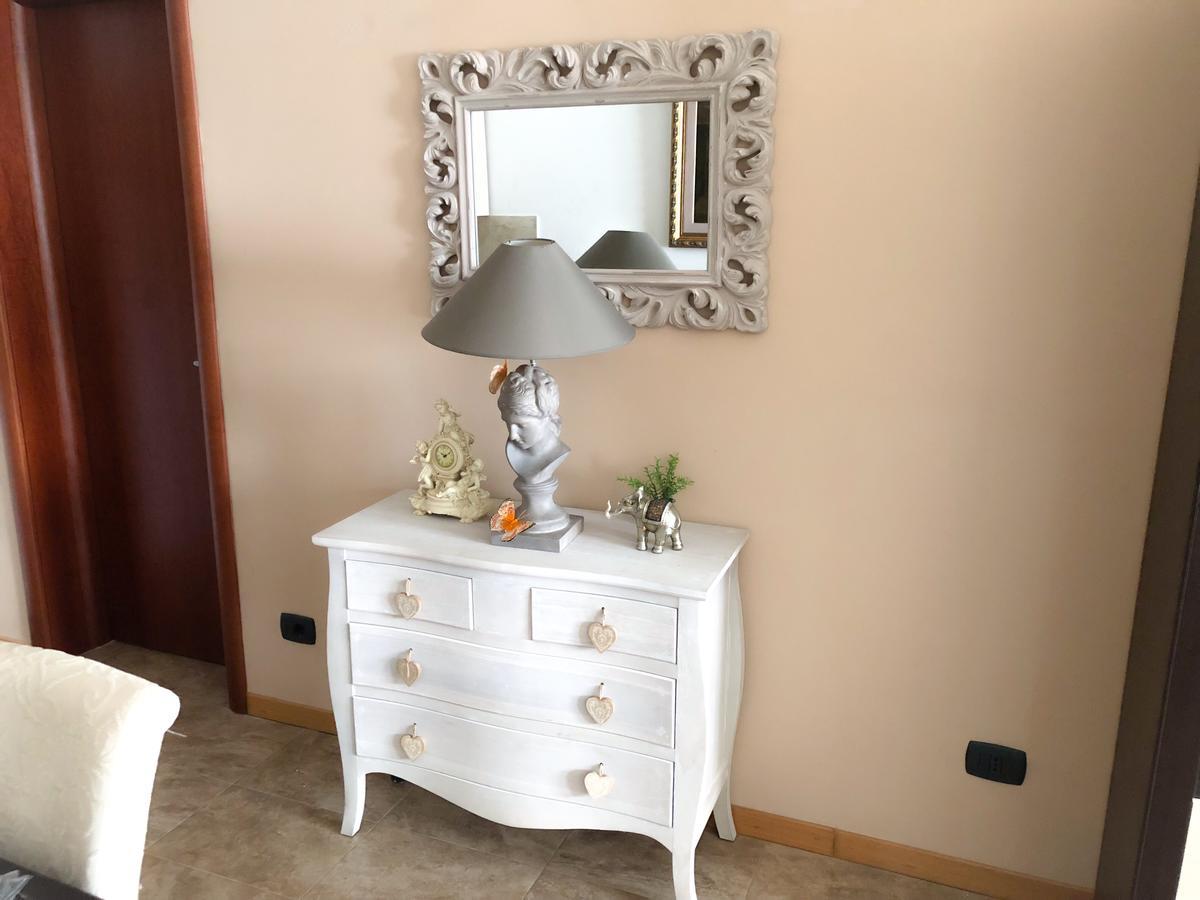 Beach Apartment Rafailovici Bagian luar foto