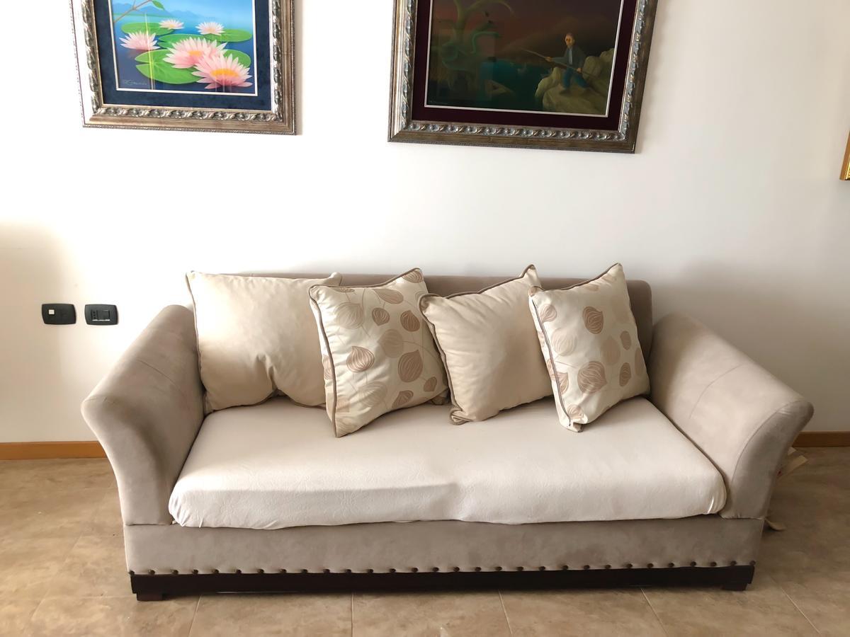Beach Apartment Rafailovici Bagian luar foto